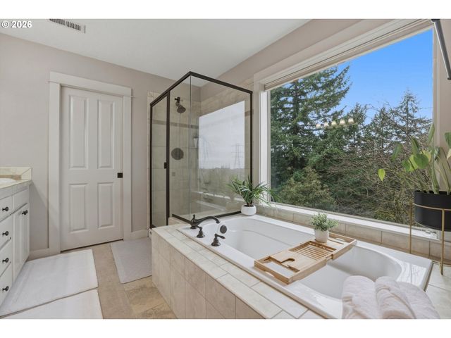 22747 Sw COWLITZ Dr, Tualatin, OR 97062