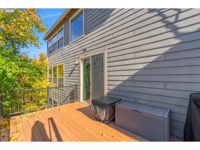 22747 Sw COWLITZ Dr, Tualatin, OR 97062