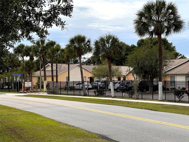 22 W COUNTRY COVE WAY, Kissimmee, FL 34743