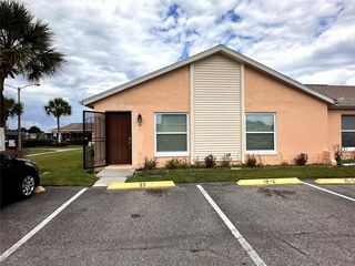 22 W COUNTRY COVE WAY, Kissimmee, FL 34743