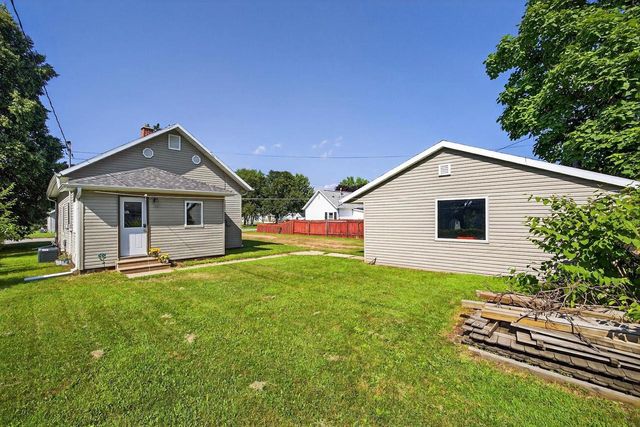 1340 BAKER STREET, Wisconsin Rapids, WI 54494