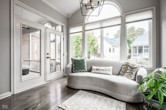 8050 Heyward Drive, Indianapolis, IN 46250