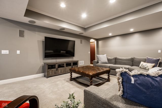 8050 Heyward Drive, Indianapolis, IN 46250