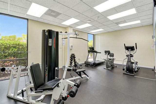 20100 W Country Club Drive 1005, Aventura, FL 33180