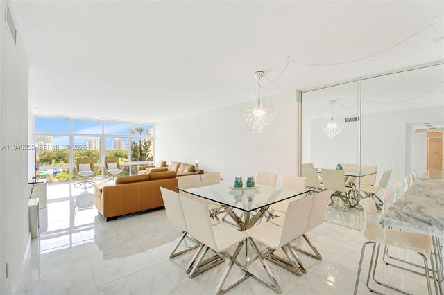 20100 W Country Club Drive 1005, Aventura, FL 33180