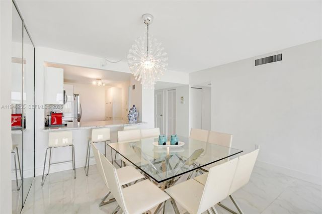 20100 W Country Club Drive 1005, Aventura, FL 33180