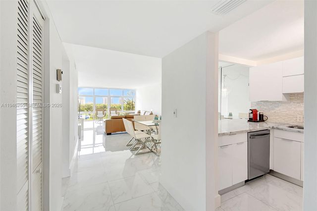 20100 W Country Club Drive 1005, Aventura, FL 33180