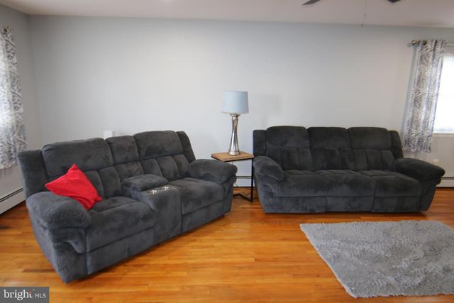 856 ERFORD RD, Camp Hill, PA 17011