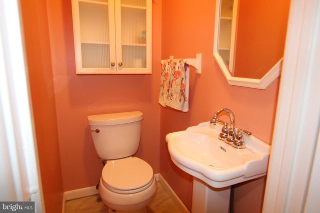 856 ERFORD RD, Camp Hill, PA 17011