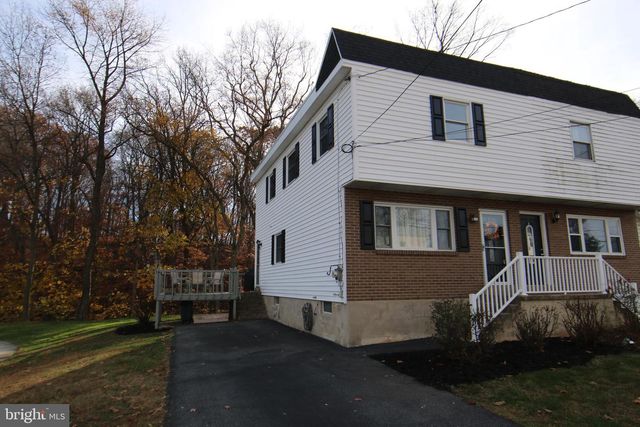 856 ERFORD RD, Camp Hill, PA 17011