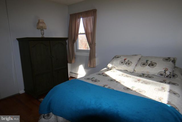 856 ERFORD RD, Camp Hill, PA 17011