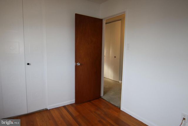 856 ERFORD RD, Camp Hill, PA 17011