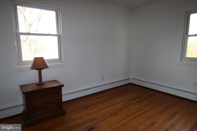 856 ERFORD RD, Camp Hill, PA 17011