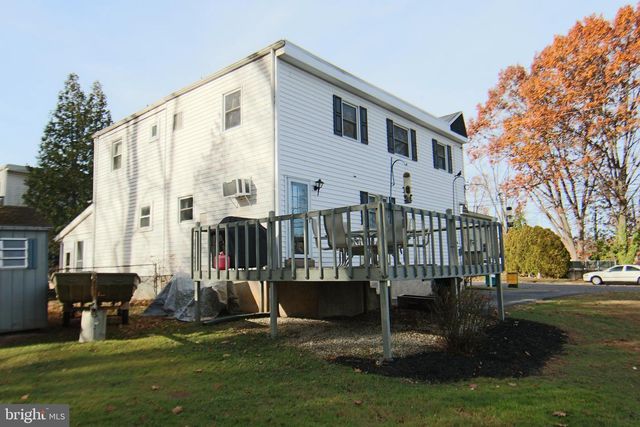 856 ERFORD RD, Camp Hill, PA 17011