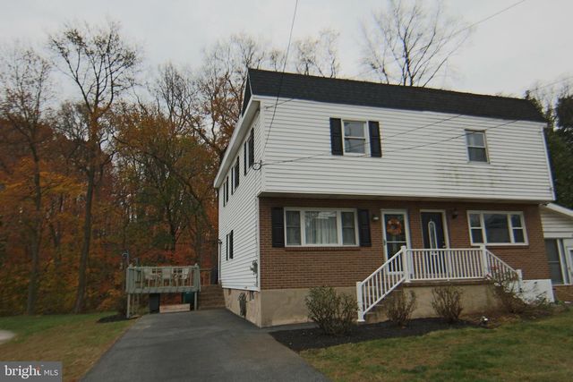856 ERFORD RD, Camp Hill, PA 17011