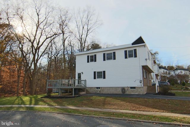 856 ERFORD RD, Camp Hill, PA 17011