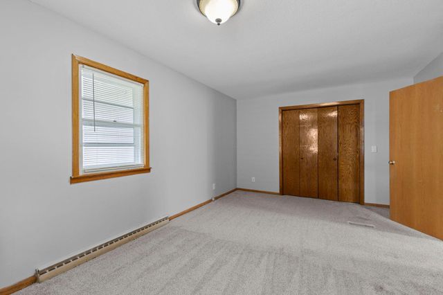 1633 Sherwood Avenue, Saint Paul, MN 55106