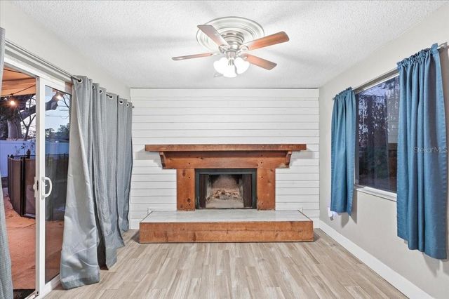 5927 FOREST GROVE BOULEVARD, Orlando, FL 32808