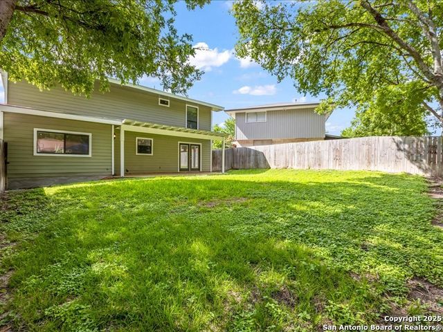 4023 Burning Tree, San Antonio, TX 78240