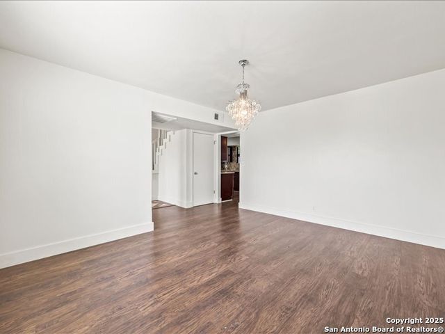 4023 Burning Tree, San Antonio, TX 78240