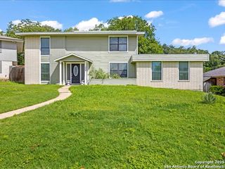 4023 Burning Tree, San Antonio, TX 78240