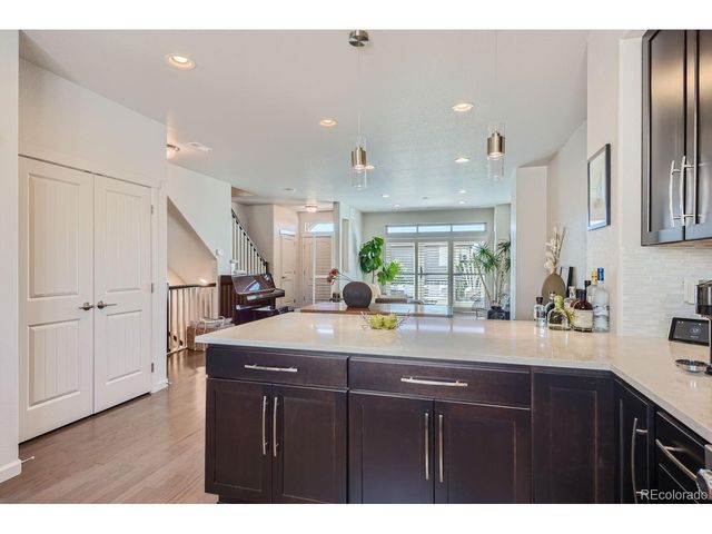 15615 W La Salle Ave, Lakewood, CO 80228