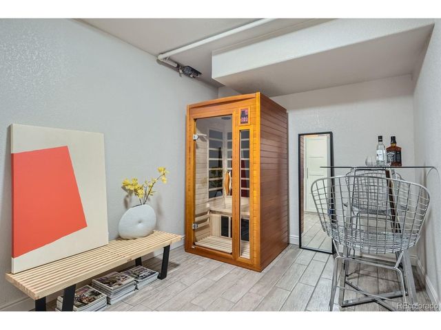 15615 W La Salle Ave, Lakewood, CO 80228