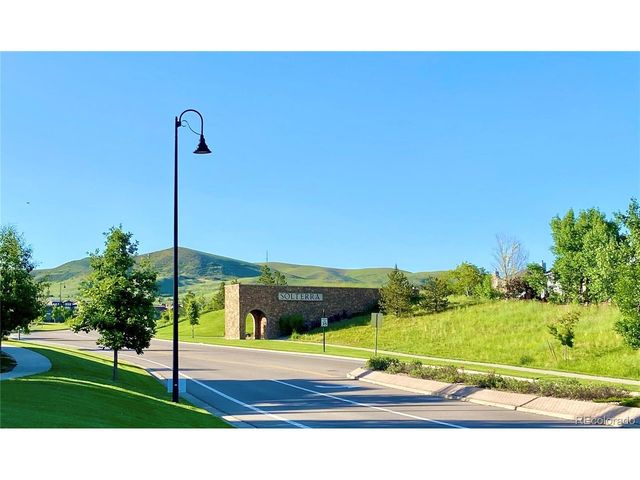 15615 W La Salle Ave, Lakewood, CO 80228