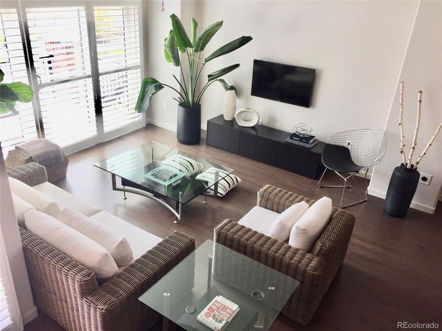 15615 W La Salle Ave, Lakewood, CO 80228