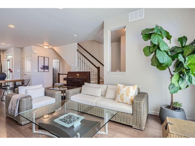 15615 W La Salle Ave, Lakewood, CO 80228