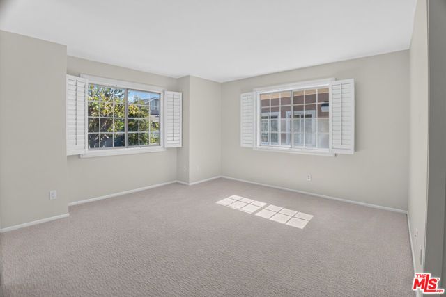163 Greenfield, Irvine, CA 92614