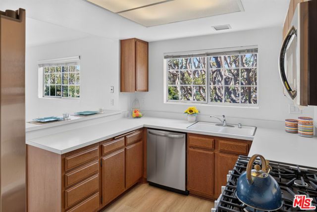 163 Greenfield, Irvine, CA 92614