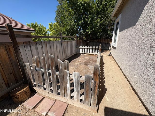 7483 Europa Drive, Sparks, NV 89436