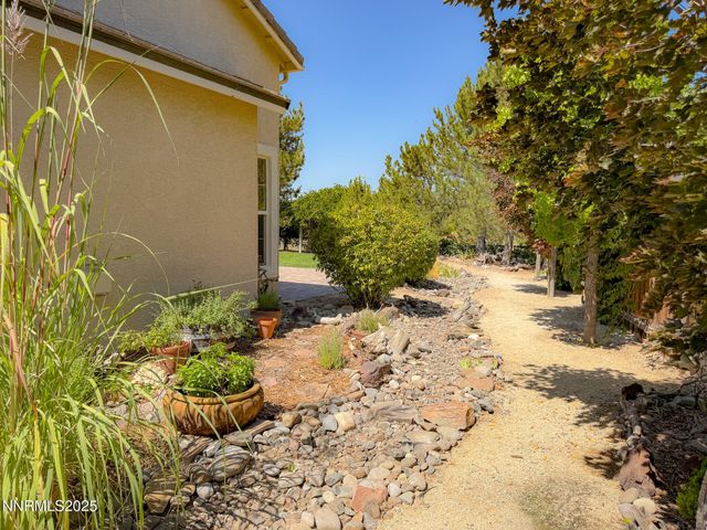 7483 Europa Drive, Sparks, NV 89436