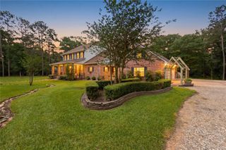 20103 Mahogany Ridge Drive, Magnolia, TX 77355