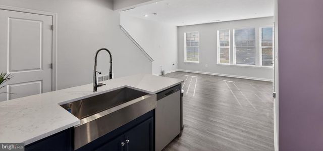 10570 SALLY RIDE LN, Lanham, MD 20706