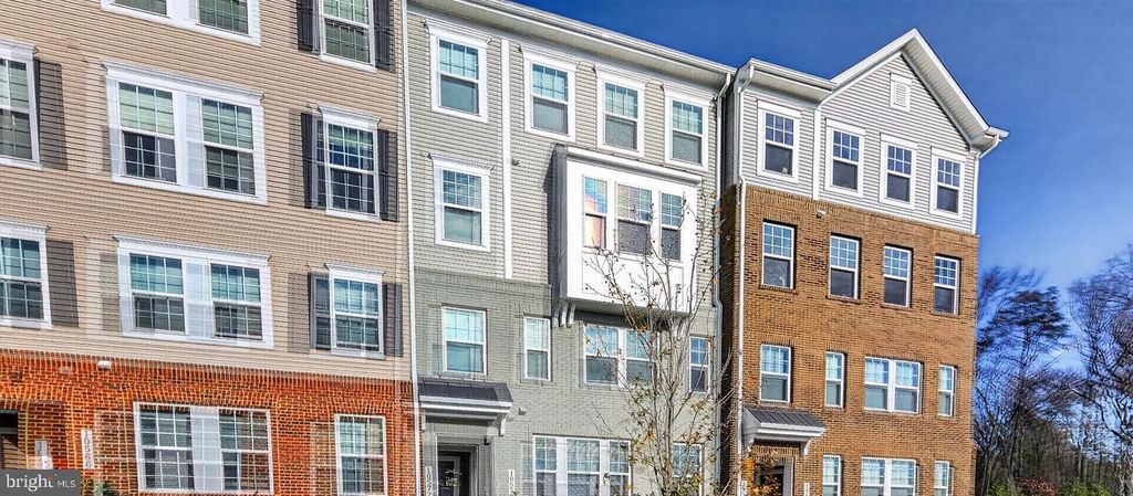 10570 SALLY RIDE LN, Lanham, MD 20706