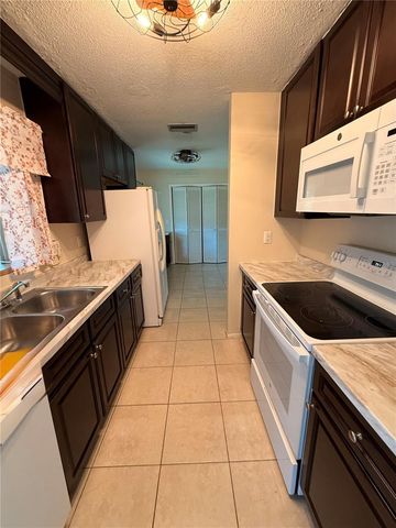 340 AZALEA ROAD, Venice, FL 34293