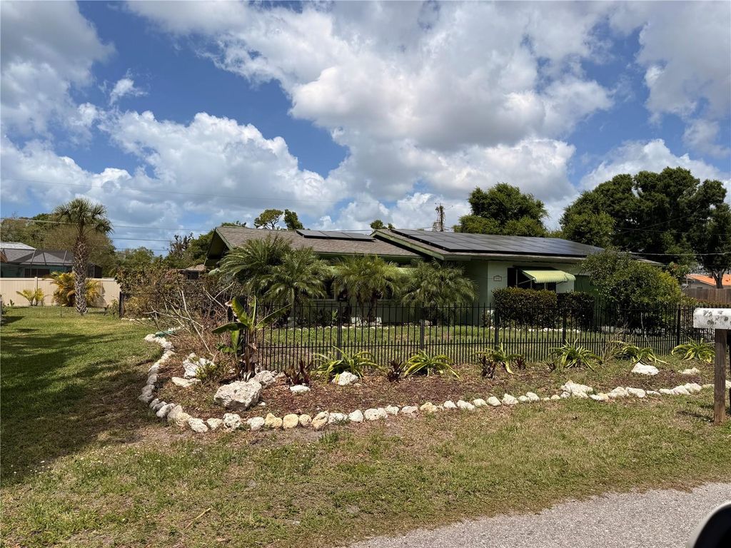 340 AZALEA ROAD, Venice, FL 34293