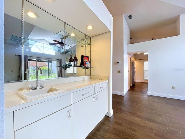 4165 ROSAS AVENUE 3088, Sarasota, FL 34233