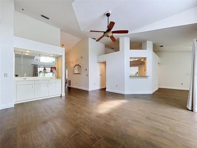 4165 ROSAS AVENUE 3088, Sarasota, FL 34233
