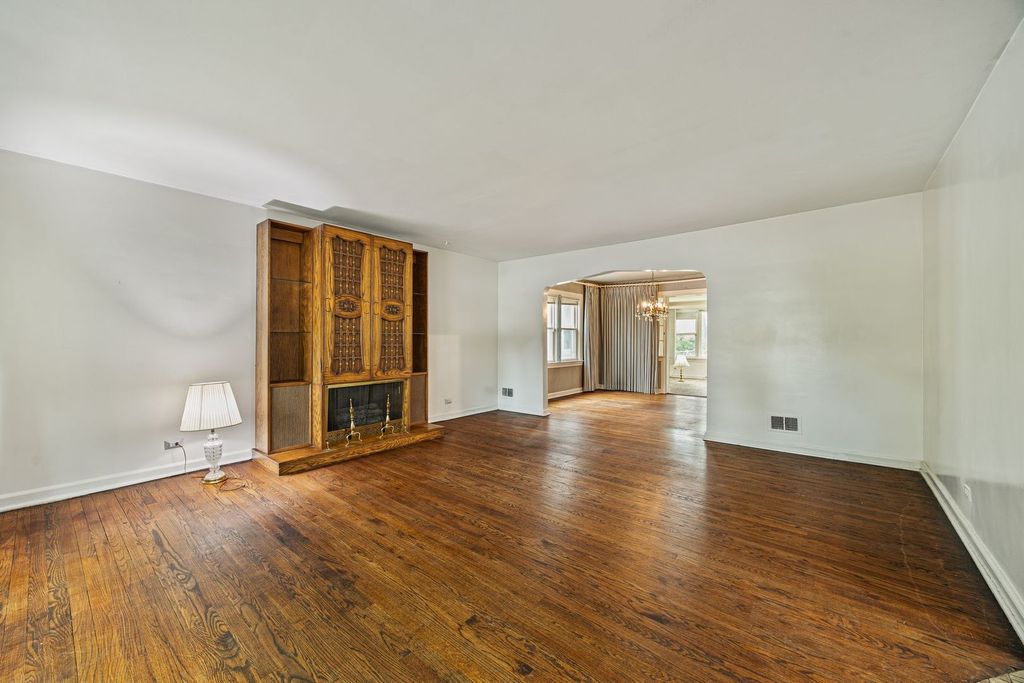 2907 W Bryn Mawr Avenue, Chicago, IL 60659 — photo 3