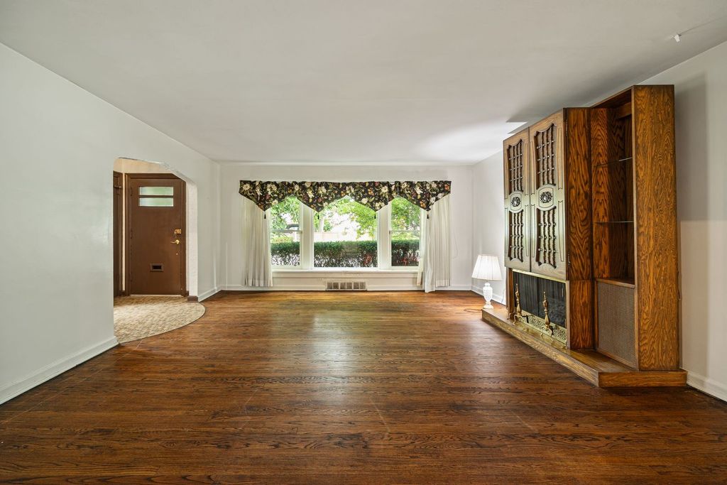 2907 W Bryn Mawr Avenue, Chicago, IL 60659 — photo 4