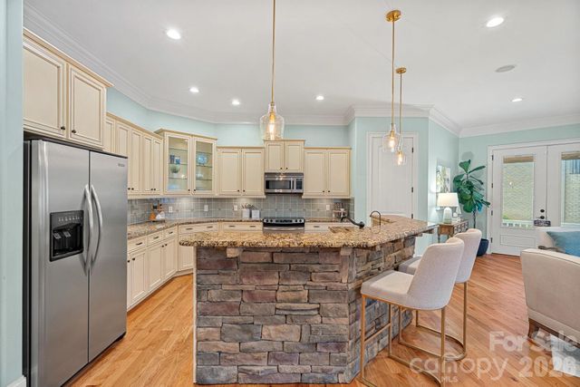 934 Lake Club Drive, Rock Hill, SC 29732