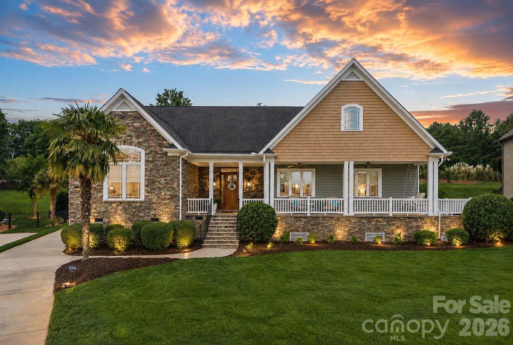 934 Lake Club Drive, Rock Hill, SC 29732