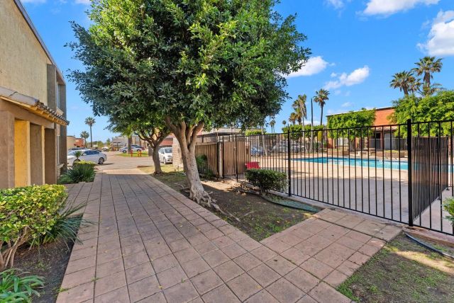 1641 Pentecost Way 6, San Diego, CA 92105