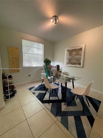 9353 SW 227th St 6-21, Cutler Bay, FL 33190