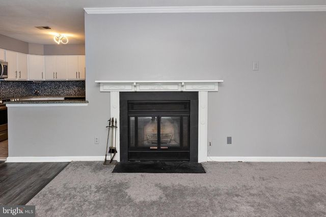 10-B SUMAC CT, Mount Laurel, NJ 08054