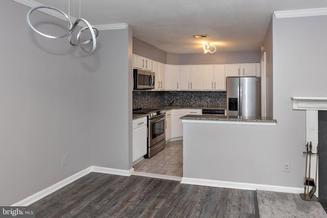 10-B SUMAC CT, Mount Laurel, NJ 08054