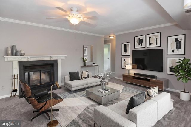10-B SUMAC CT, Mount Laurel, NJ 08054